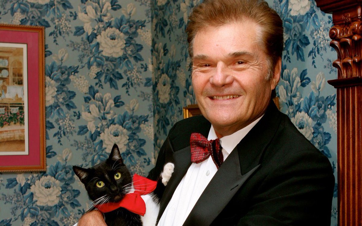 nerdist's tweet photo. Fred Willard has passed away at the age of 86. 

Mr. Willard, thank you for all the laughs ❤️ https://t.co/s6BKFmcEud