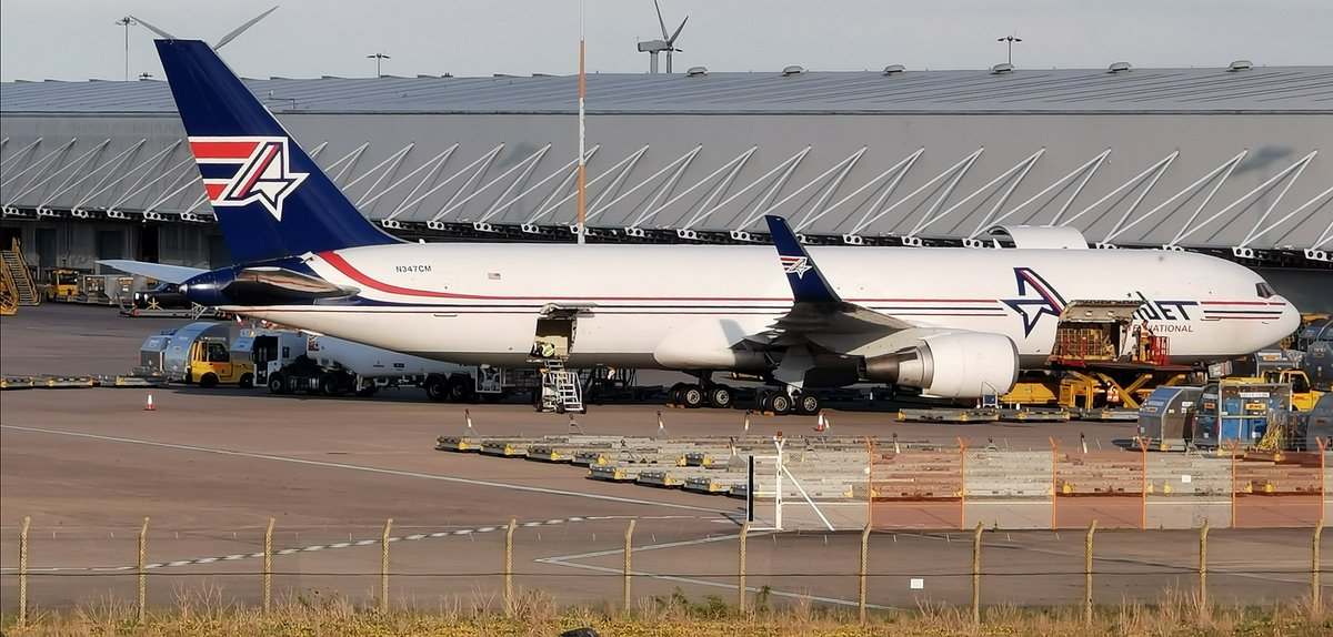 emap_uk's tweet image. Amarijet 767 sat on DHL today pic taken with Huawei P30 pro
@freedar_uk @mark_kelly256