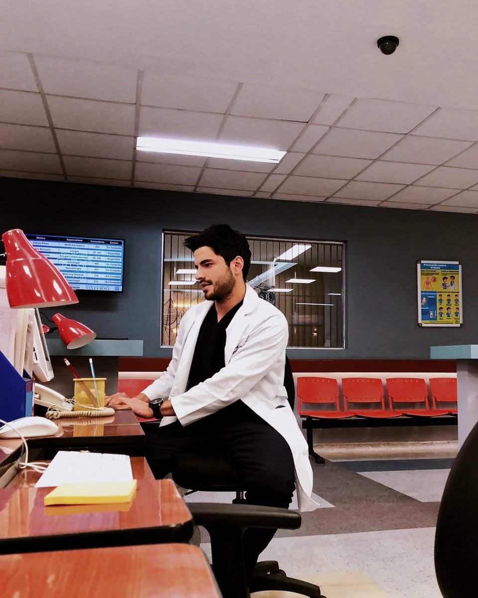 ⠀
⠀   ╭━━━━━             ━━━━━━╮

⠀⠀𝒟𝓇. 𝒞𝒶𝓇𝓋𝒶𝒿𝒶𝓁

            𝖀𝖗𝖔́𝖑𝖔𝖌𝖔 / 𝕲𝖎𝖓𝖊𝖈𝖔́𝖑𝖔𝖌𝖔
                 𝕰𝖝𝖙. 𝖁𝖆𝖗𝖎𝖆𝖇𝖑𝖊
                      !!!𝕾𝖕𝖆

↺𝙍𝙏?