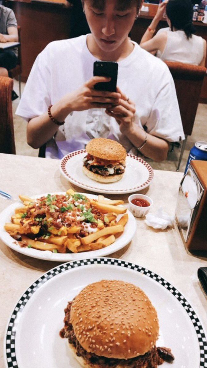 yeosangk03's tweet photo. Boyfriend material pt2.
                 Im Changkyun (I.M)-Monsta X
.
.
.
.
.
.
.
.
#monstax #monstaxbfmaterial #monstaxboyfriendmaterial #boyfriendmaterial #bfmaterial #bfmaterialkpop #kpop #bfmaterialkorean #im #immonstax #changkyun #changkyunbfmaterial https://t.co/2zI8m5qWd8