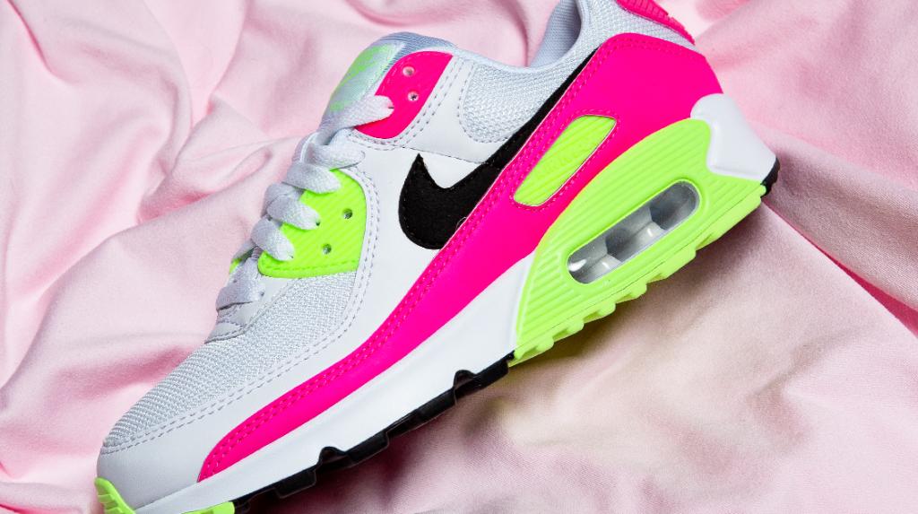 champs sports air max 90