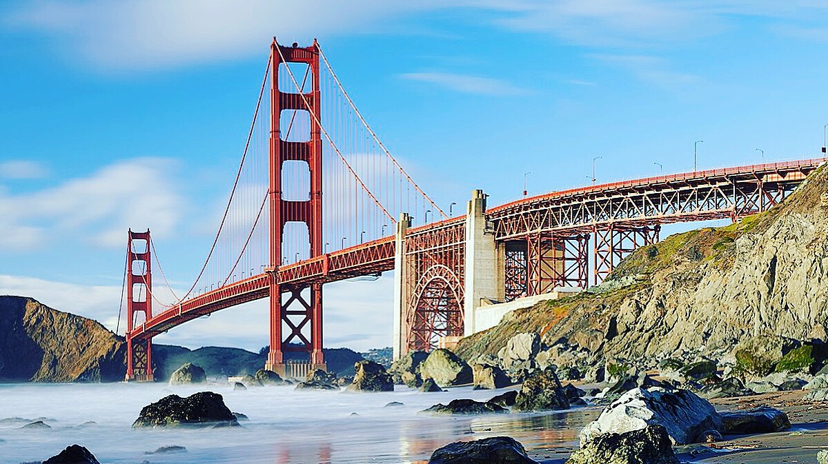Treason_Seeker's tweet photo. “Keep America Great”. @POTUS @realDonaldTrump  
By doing our part in these trying times to help keep our country beautiful, prosperous and great.

#california 
#goldengatebridge 
#keepamericagreat 
#engineering 
#bridge 
#featofengineering 
#loveourcountry 
#keepamericagreat2020 https://t.co/NcR9KIXUFQ