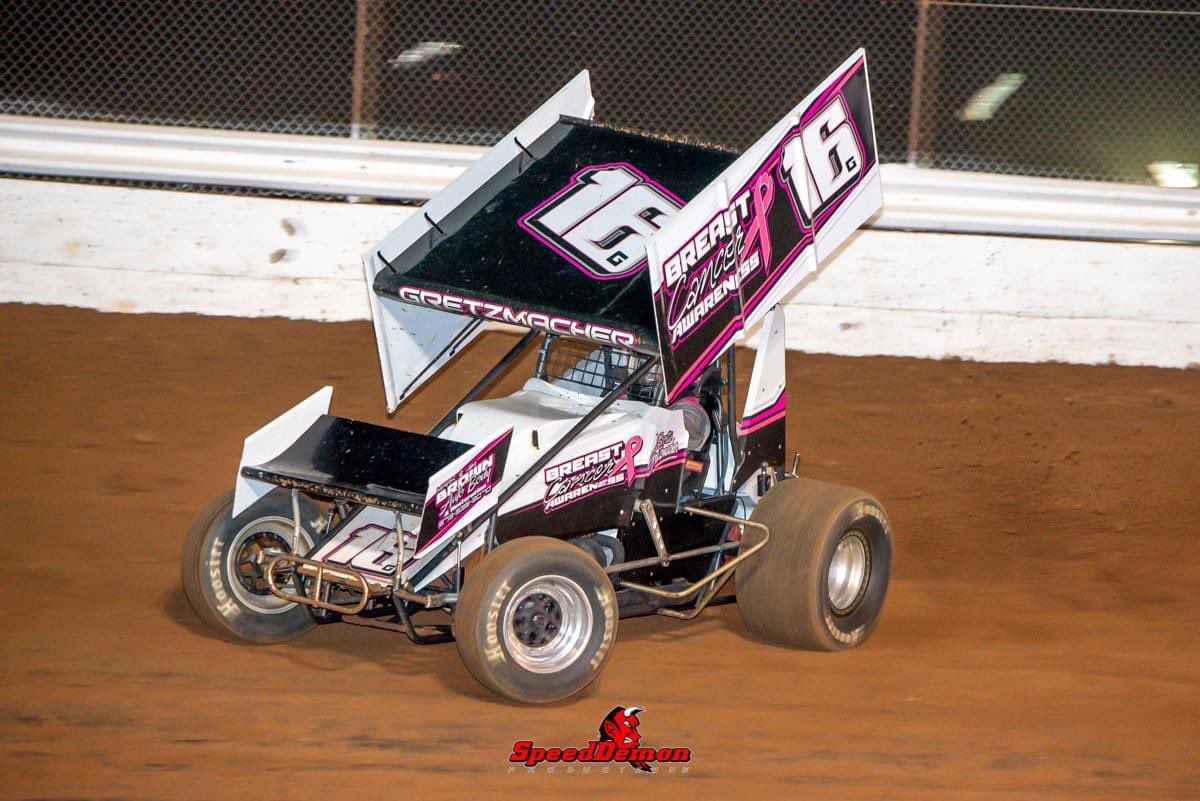 One thing that always seems to treat you right is a racecar and boy is this the best thing ever in my life. 😍😍