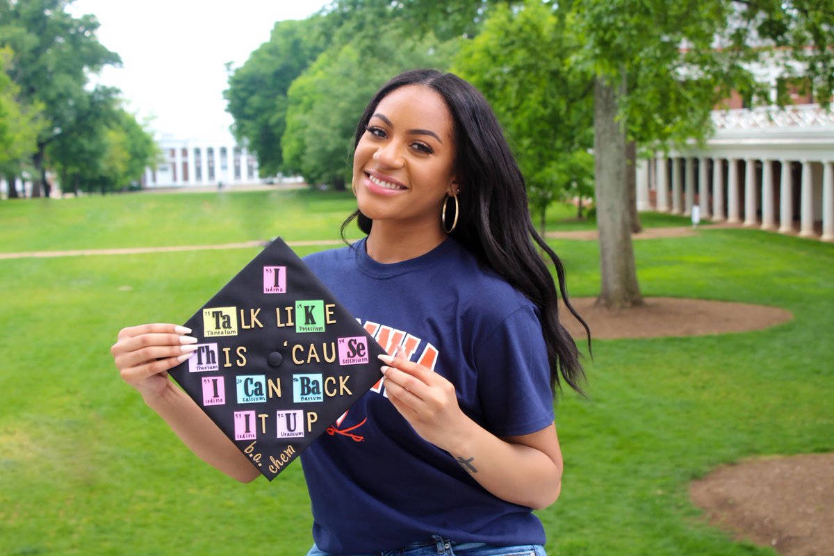 VannahCWatkins's tweet photo. the glow of a University of Virginia alumna who just BODIED her chemistry degree 👩🏽‍🎓✨ https://t.co/cgbTBawYeq