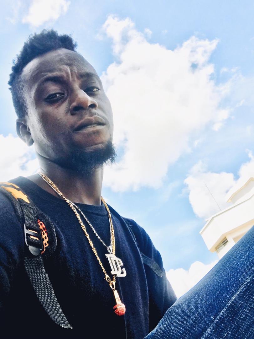 _big_sv3n_'s tweet photo. 🔥Vision In Progress🔥

#hustlerminded #everydayisgrindday #nevergiveuponyourdreams #africamusic #togomusique #ghanamusic #afrornb #HipHop https://t.co/DtkUhxGsTk