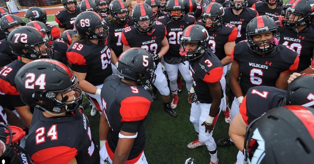AustinSybrandt's tweet photo. Blessed to receive an offer from Davidson College!! ⚪️🔴 @DavidsonFB @DavFB_CoJack @Scott_AbellFB https://t.co/35hk61P1py