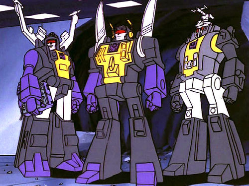 Shadewing's tweet photo. #WhereAllTheInsectsHaveGone They transformed into giant robots from Cybertron. https://t.co/0ZkH5nC8F7
