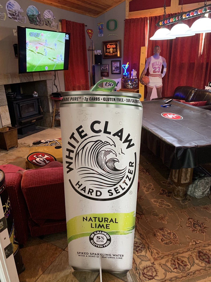 DrewGiesemann's tweet photo. Watching this 1995 NFC Championship vs Cowboys... @EvanSowards, hope your thirsty... @WhiteClaw #SuperBowl #49ers #mancave #rickywaters @49ersHub https://t.co/X2WsH0qW0Z
