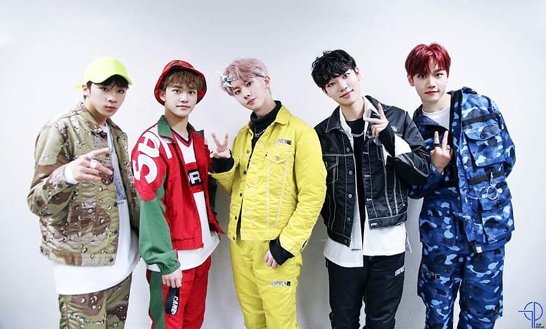 Annilyn11's tweet photo. Espero compartir muchísimos años junto a ustedes✨

#ShiningGemWithMCND
#GemDay
@McndOfficial_ https://t.co/BgdcxX9UWp