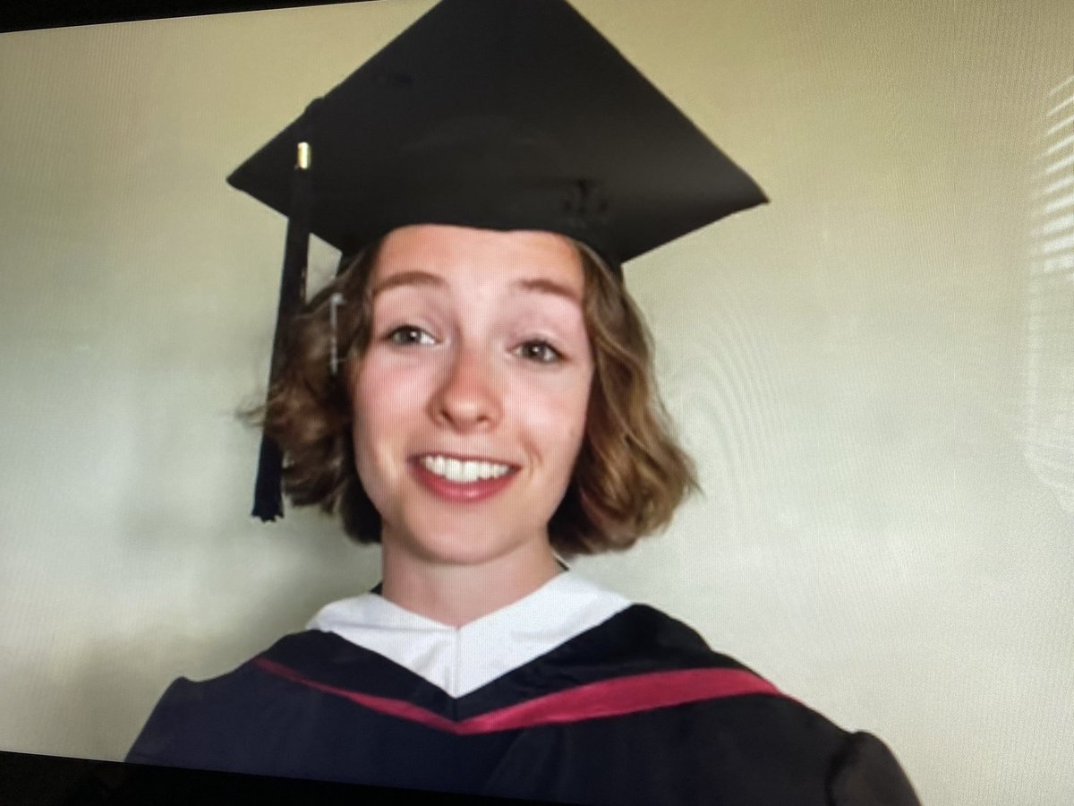 dougdKING5's tweet photo. Congratulations @laureld12 for graduating from @FordhamNYC #FCRH2020 !! #Fordham2020 Might not have been the graduation we expected but the joy and accomplishment are the same. We love you and are proud of you! Go RAMS!! #RAMily2020 #VisionaryClassof2020 #Dodransbicentennial https://t.co/8ZO1rZF9y6