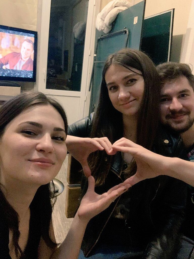 JedLera's tweet photo. @Eurovision watching #Eurovision⁠ ⁠: Europe Shine a Light at home ❤️ #ShineALight https://t.co/DSTo3TkQVG