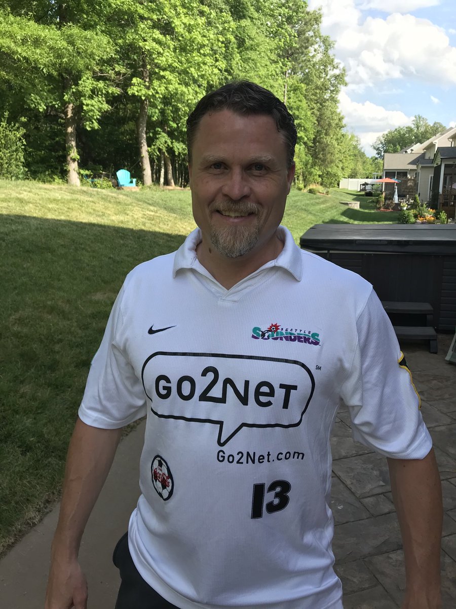 Dtarzan66's tweet photo. @tweetparney Here’s one from ‘00 @SoundersFC @USLChampionship @USLLeagueOne #oldie #SwagWar @RichmondKickers @GoSquirrels #loveNascarShout https://t.co/AvGYyctXSp