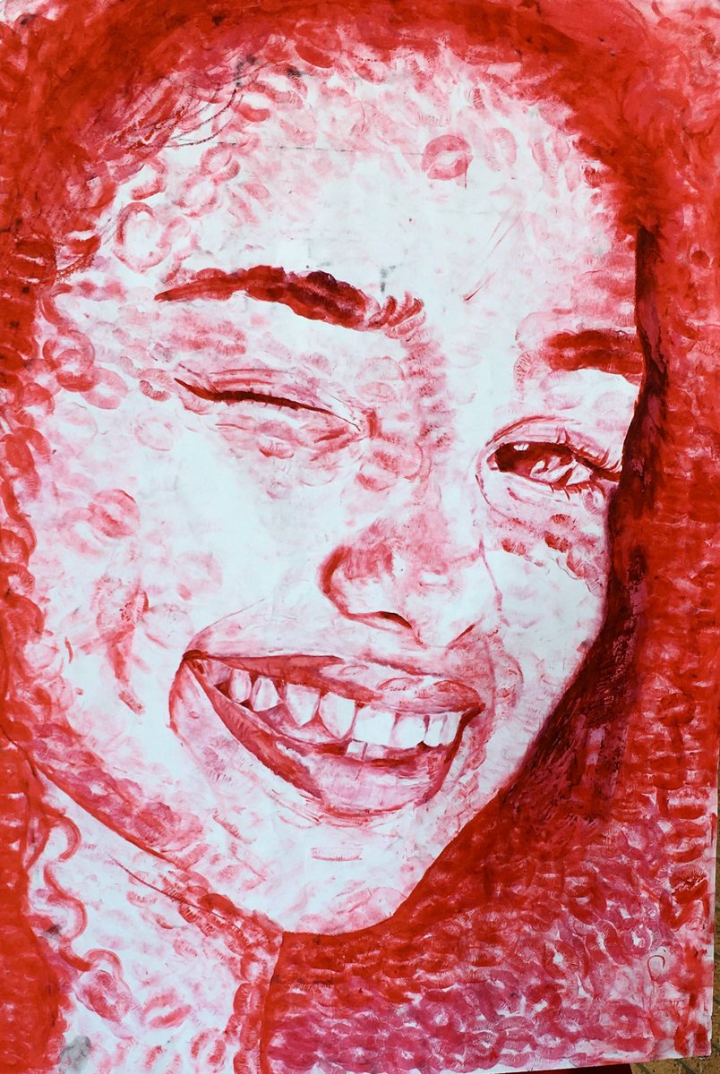 Tyllaaaaaaa's tweet photo. Me vs my Art https://t.co/P7fmxpdnjs