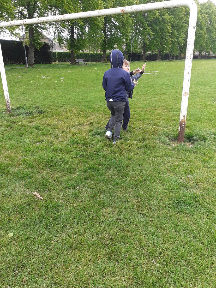 siobhanhamil25's tweet photo. So they boys wanted a slushie...well if you can reach the top of the goals #teamwork #motivated @MrsDaviesSPS @StenhousePS @MurrayburnP James says he now wants to be a police officer because being a teacher is super hard 😂 #newappreciation https://t.co/RlqeicNiSI
