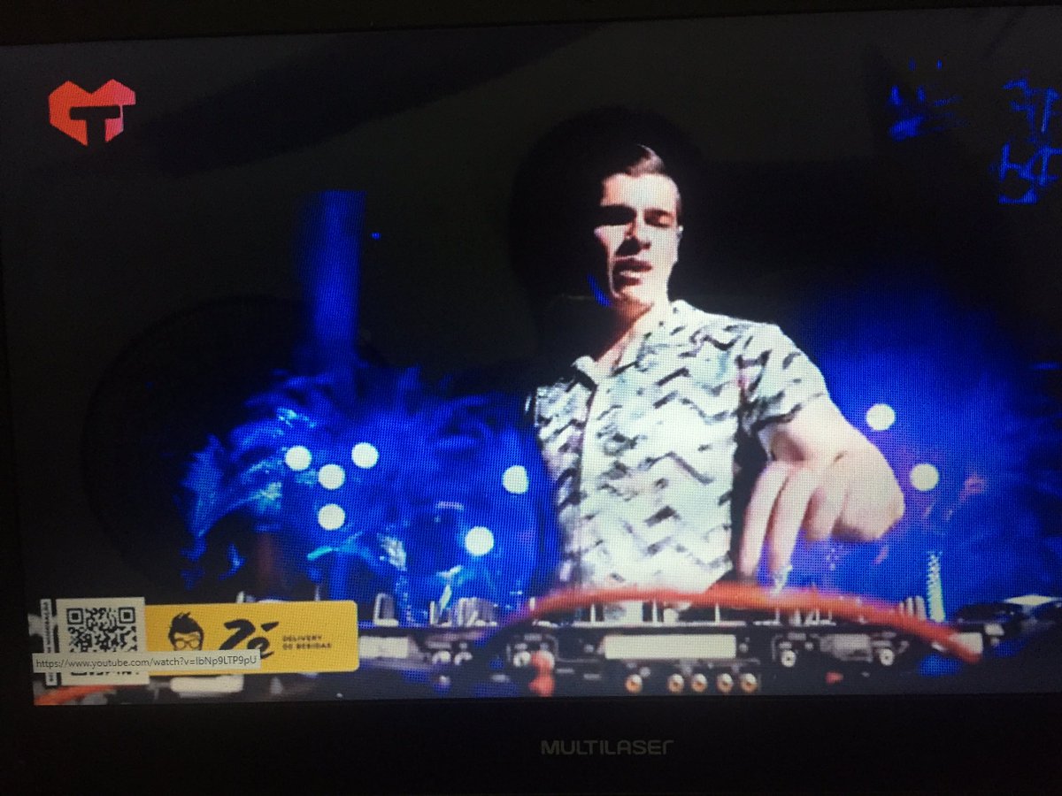 Nettym1's tweet image. Ligado aqui no Dj Breno Barreto incrível demais #HeadphoneMusic