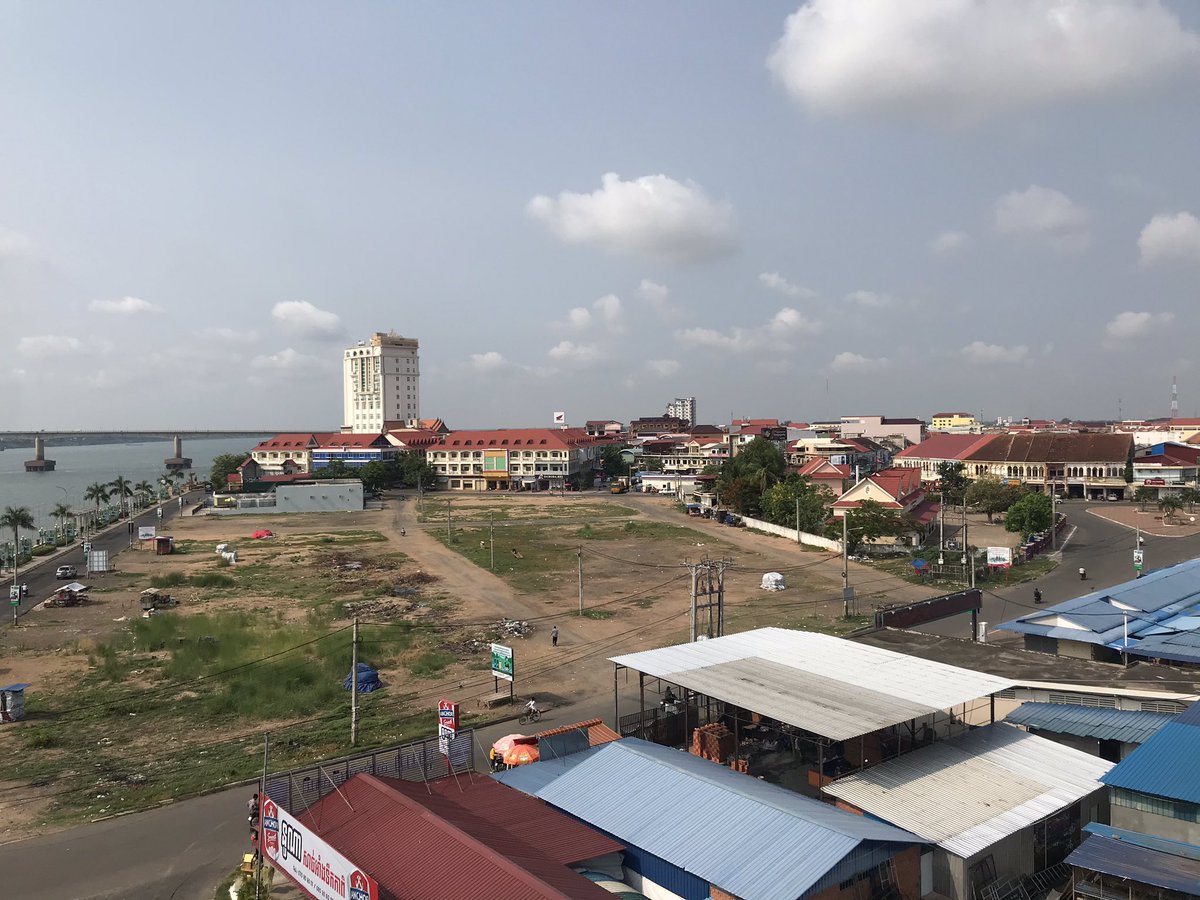 SovannGuy's tweet photo. ស្ងាត់ណាស់អ្នកកំពុងចាមមួយយប់ដេកតាម្នាក់ឯង https://t.co/KHaxuT4RE5
