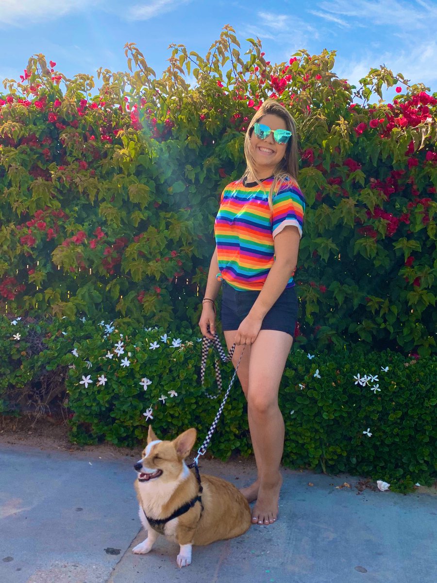 haylsnah's tweet photo. you saved me 🥰💍 https://t.co/ZVYF9cCPKv