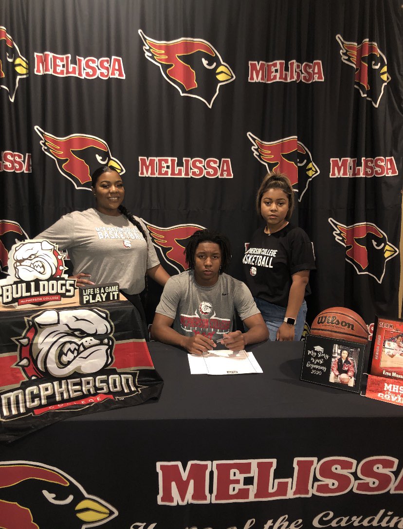 ezramonroee's tweet photo. Next stop...@CoachE2244 @MacBulldogsMBB https://t.co/PfZ7SFh7C4