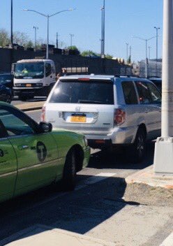 Good evening, about 2300 TLC drivers are needed tomorrow to deliver meals. Please sign up at nyc.gov/deliverytlc. $53/route, multiple routes available. First come, first served. Thank you for helping fellow New Yorkers!