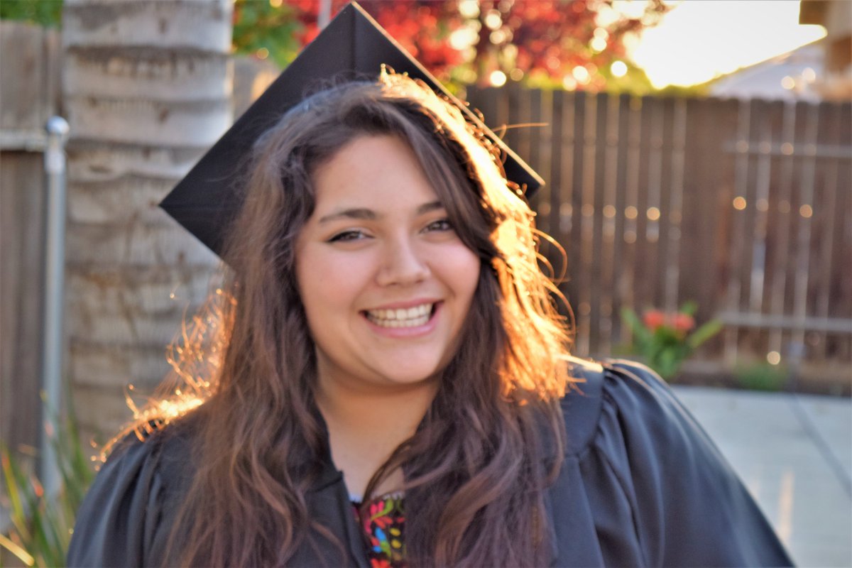 Congratulations to all of the @csumbcos 2020 graduates! We wish we could honor your achievements in person today, but we are incredibly proud of your resilience. We wish you all the best in your future endeavors!

Pictured: Jazmine Mejia-Munoz, Environmental Science M.S. graduate