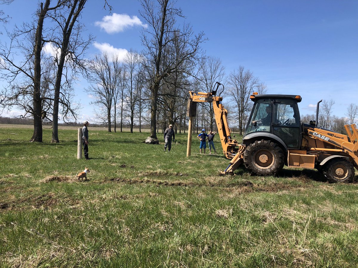 ScottJBester's tweet photo. May long weekend....fencing of course! Great crew. Social distancing 16β6β. #farmingfromscratch. #sheep365 https://t.co/pPxs8H5sAL