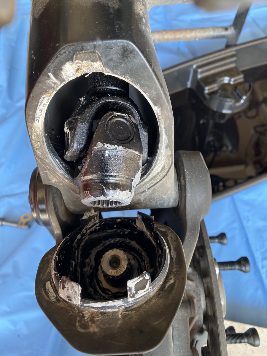 Gansemer47's tweet photo. A day of maintenance on a thing of beauty @BMWMotorradUSA #R1200GSA - thanks for a little mentoring support @RajChacko https://t.co/7qm0m1PCXH