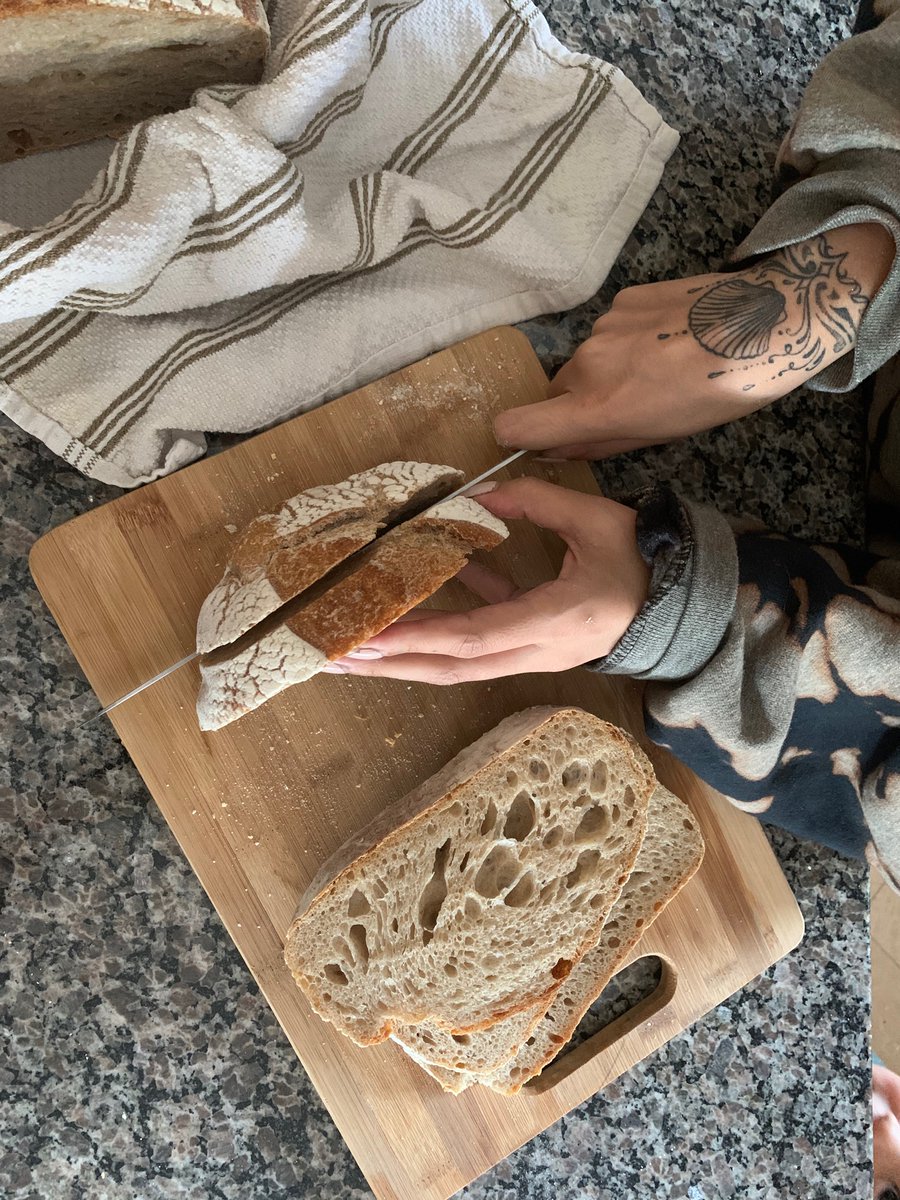karlaaa_G's tweet photo. making dat bredddd //// im so proud of these 🧈🧈 https://t.co/jZcxulWJwM