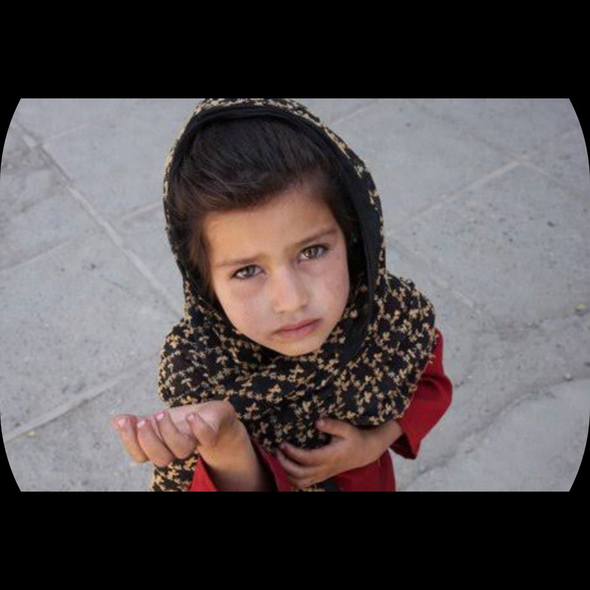 watchyougo1's tweet photo. - This Eid , Help them. 😞 https://t.co/zxwnqgk1ol