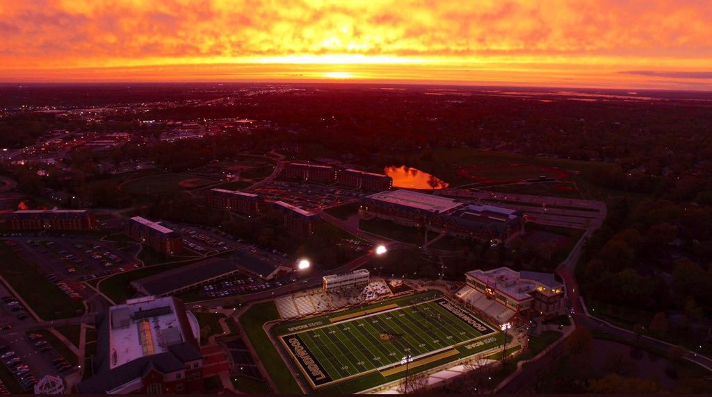 CarterDavisQB13's tweet photo. Extremely blessed and honored to receive a scholarship offer from Lindenwood University.  #THEWOOD21 @stugfb @EricInama @JPRockMO @AllenTrieu https://t.co/MkK2DSWmVt