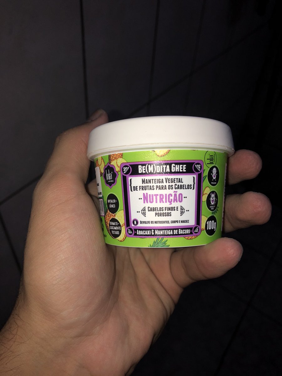 adrianfoschi's tweet photo. A resenha de hj é desse produto @lolacosmetics_ que é tão emoliente que deixou o piso emoliente e eu tomei um capote épico no banho
Ahazou lola
Usem com cuidado gente https://t.co/Lq8KpgXbbx