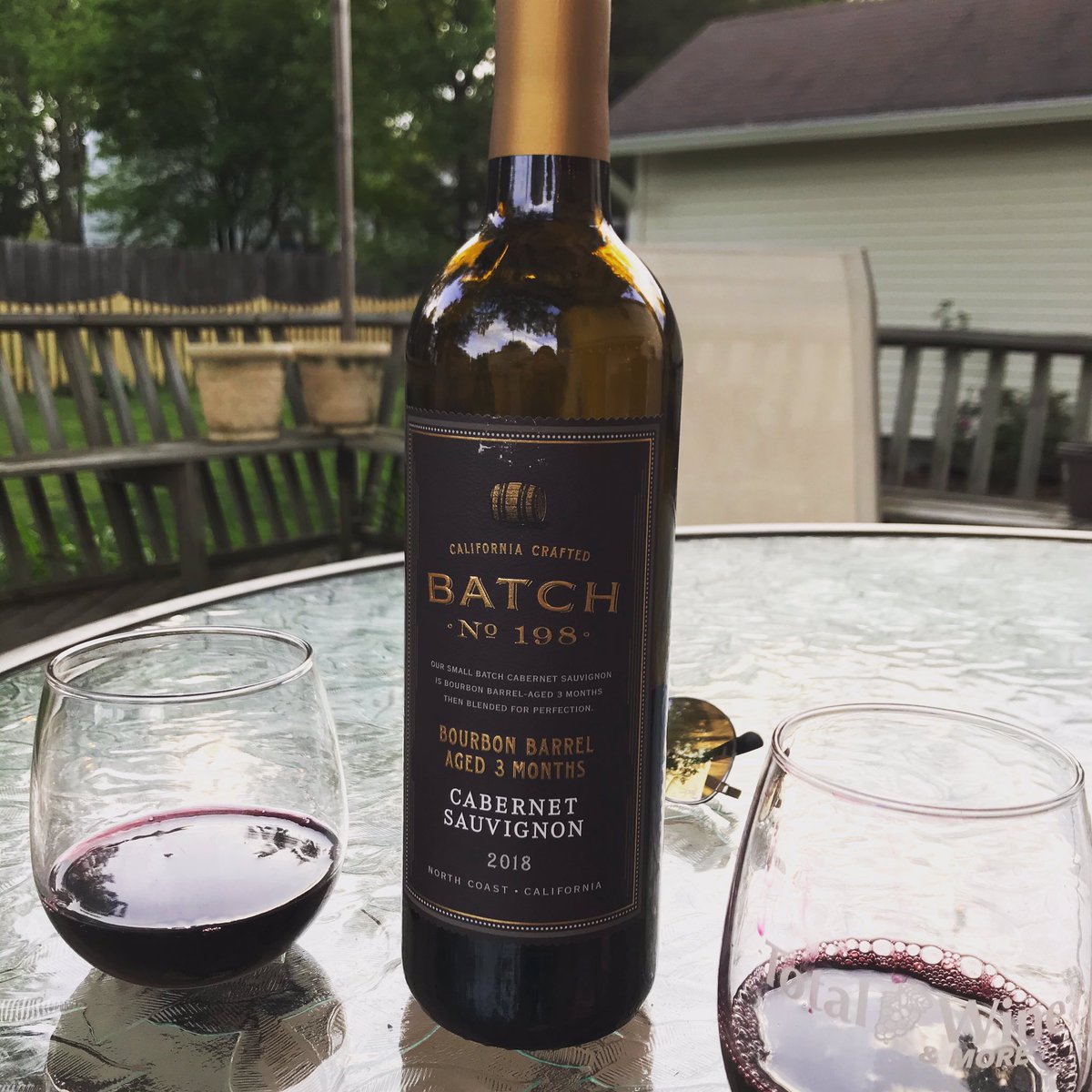 londonclarke2's tweet photo. Sitting back and enjoying some 70-degree weather. #sippinsaturday #wine #batchwinery https://t.co/nMMm3leGAO
