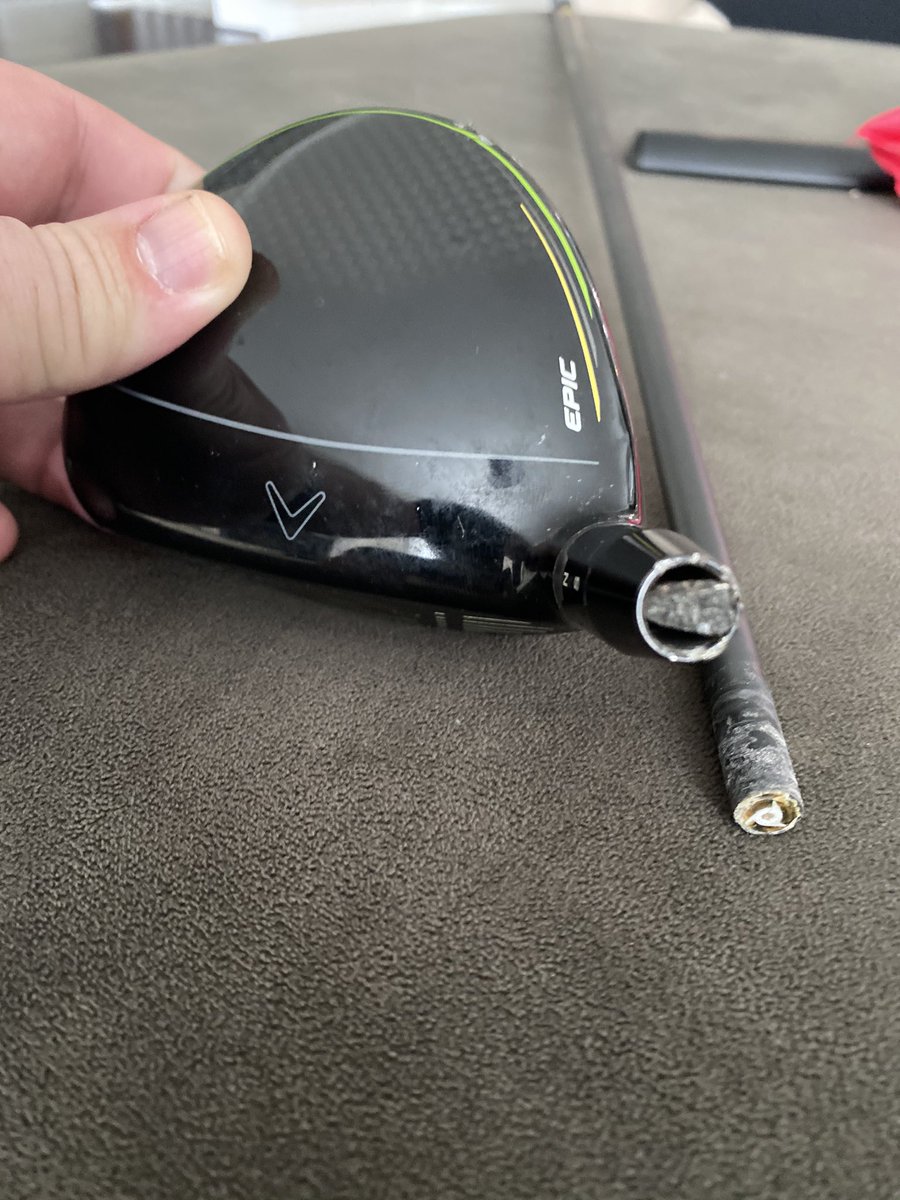 csquared80's tweet photo. Barely a year old and completely snapped today during tee shot on 18. Pretty disappointed in craftsmanship to say the least. @CallawayGolf what can you do? https://t.co/sFAQmCORFA