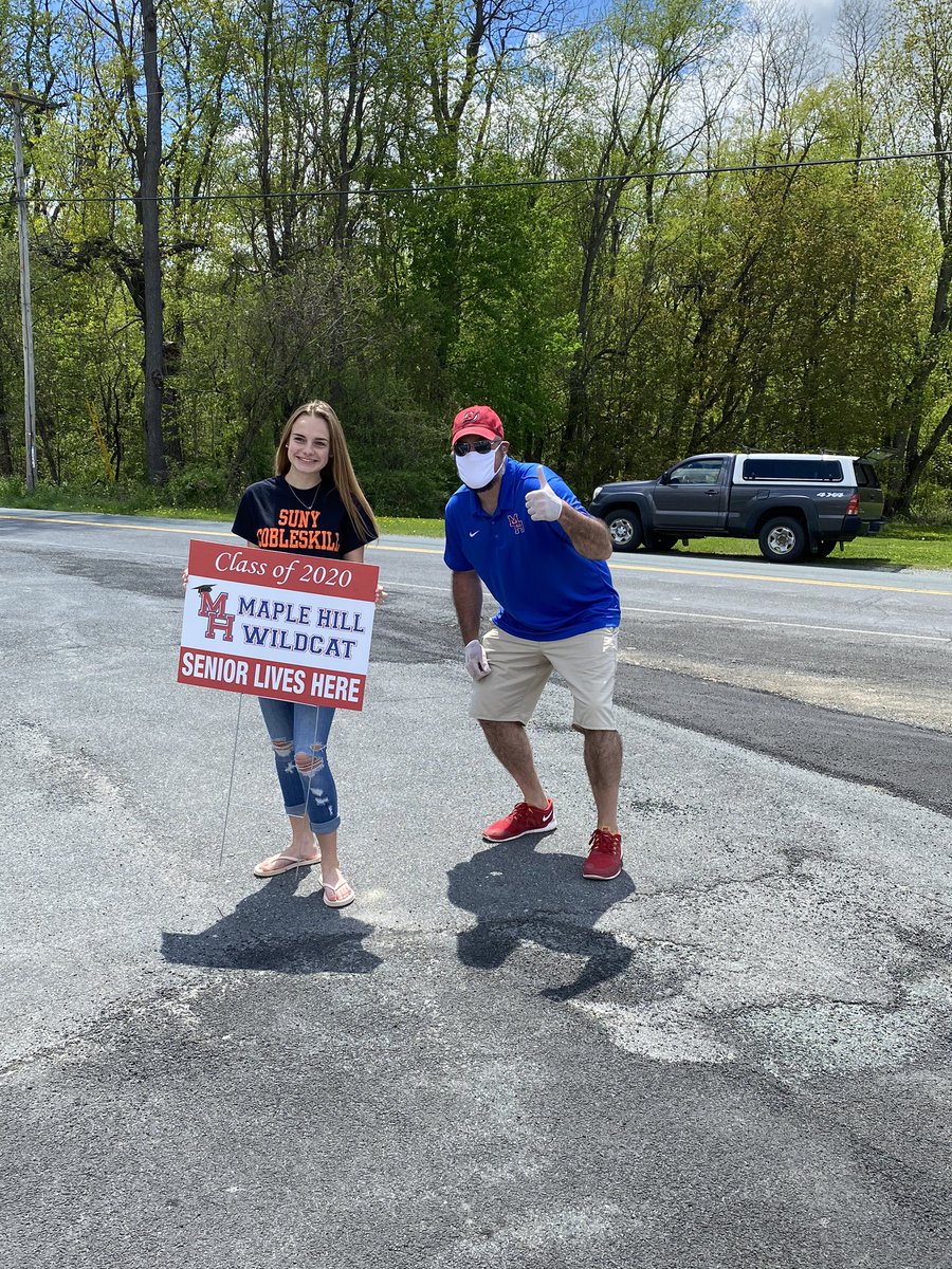 jchevrierSCSD's tweet photo. I couldn’t agree more! A great turnout today by our @MapleHill_HS faculty and staff to support our graduating class of 2020 @SchodackCSD! A very special thank you for the police escort from our @SchodackPD community partners! https://t.co/f9DhDRFwSm