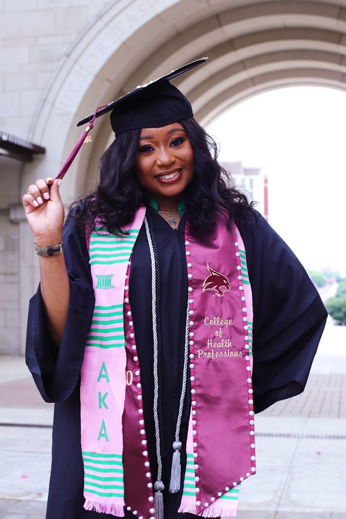 Chrish_Mclaurin's tweet photo. “All things work together for the good of those who love God and are called according to his purpose.” Romans 8:28

Bachelor’s of Healthcare Administration 📚 

Texas State University Alumna🎉🎓 https://t.co/BxH2Mt99mV