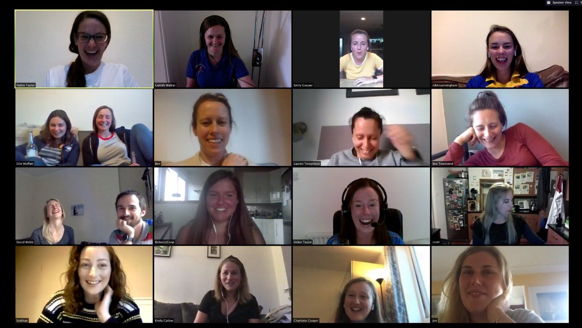 Coops_27's tweet photo. Great to see 100+ @PHCChis_Hockey players dial in to (virtually) celebrate another great season 💙💛 #phceos2020 https://t.co/vLtkrnP5Ss