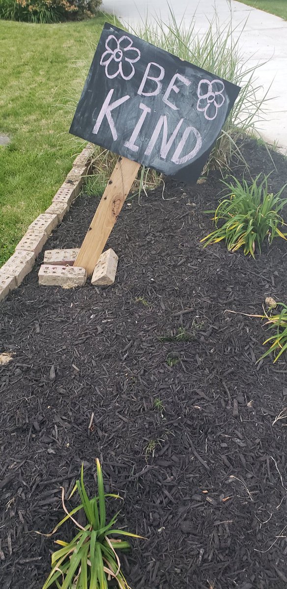 hunterclary's tweet image. Today&apos;s sign on the walk route