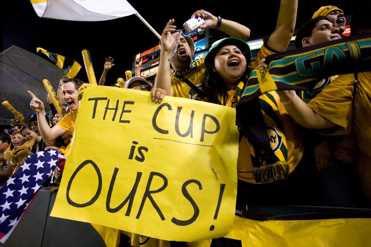 opencup's tweet photo. The last team from Los Angeles to win an @opencup/#USOC was @LAGalaxy in 2005 | πΈ β¬
#OpenCupClassics https://t.co/D61rUke2l4
