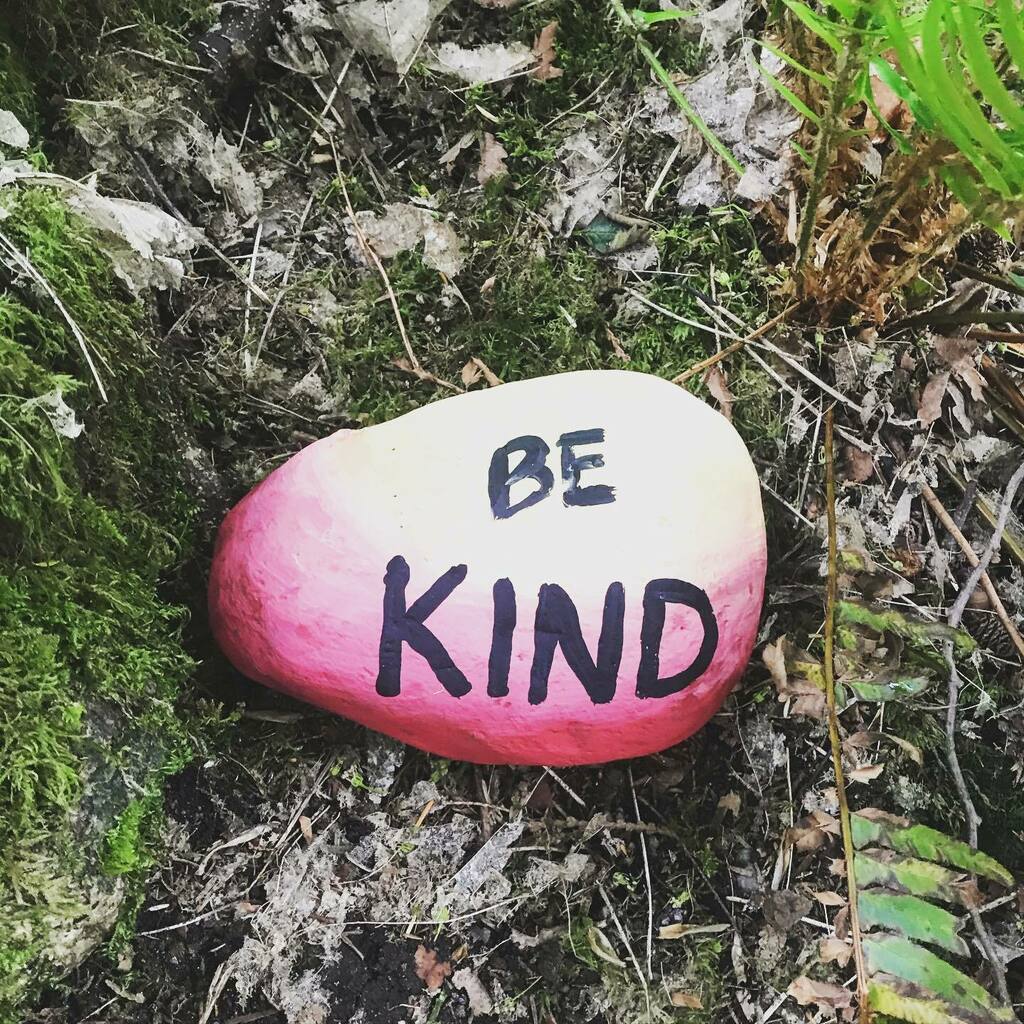 Leskat's tweet photo. The first step toward living a happy life is to treat every other human with kidness #dalailama .
.
.
.
.
.
.
.
#wandervancouver #bekind #kindness #happiness #hikemoreworryless #bekindtoyourself #bekindalways #bekindtoyourself #bekindalways #naturetherap… https://t.co/QygeYpTD5u https://t.co/vEf3gW9KIm