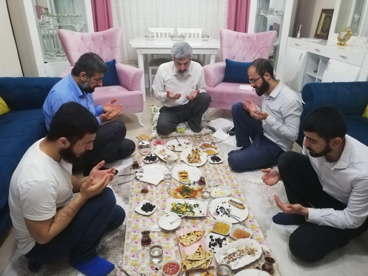 alparslankuytul's tweet photo. #Ramazan ziyaretlerimiz devam ediyor...
-16 Mayıs Cumartesi gecesi

#RamazanRuhunuYaşat https://t.co/gFJpLOcUx5
