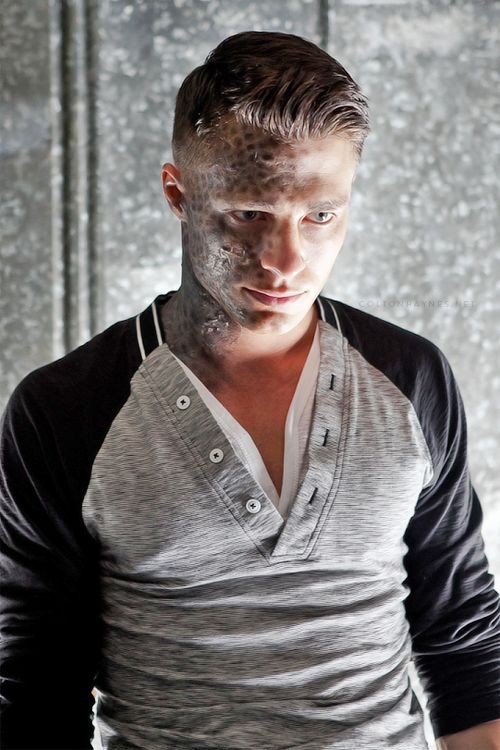 the_vampirexz's tweet photo. A bela//A fera
#TeenWolf #Jydia https://t.co/H6xYY8vWTJ