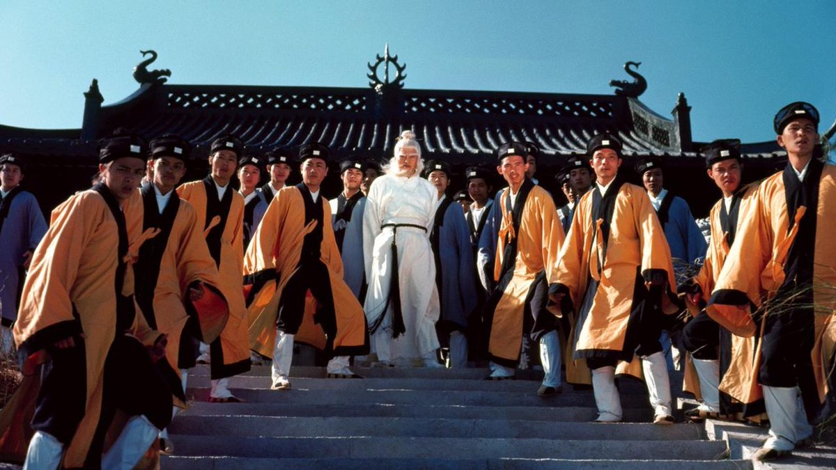 27. EXECUTIONERS FROM SHAOLIN (1977)Not a part of the Shaolin Cycle as this one was directed by Liu Chia-liang, who was famous for his kungfu comedies. Starring Chen Kuan-tai, Wang Yu (汪禹, not the same Wang Yu from the 1960s wuxia films), and Lo Lieh as Shaolin master Pai Mei.