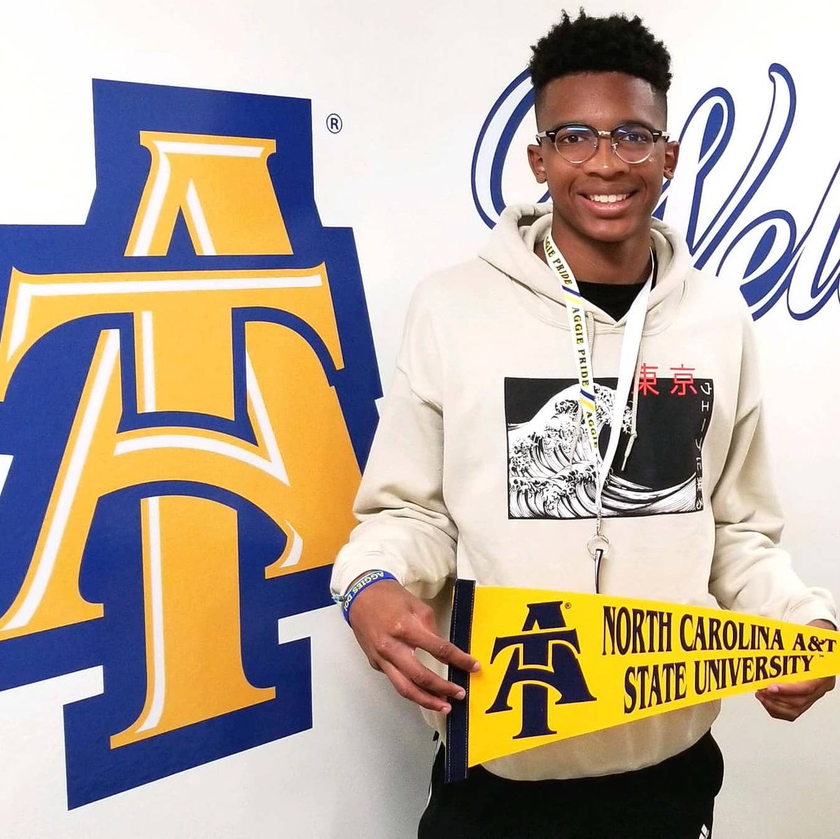 lyddt's tweet image. I am proud to announce that my son DJ will be attending the illustrious North Carolina  A&amp;amp;T @ncatsuaggies 
Fall 2020. 
#ComputerEngineering
#HonorsProgram
#NCAT2024
#AggiePride💙💛
#Aggieland here he comes
#AggiesDo
#NCAT2024
#NCAT24rollcall
#NCATBound
@ncat24_rollcall
#HoustonTX