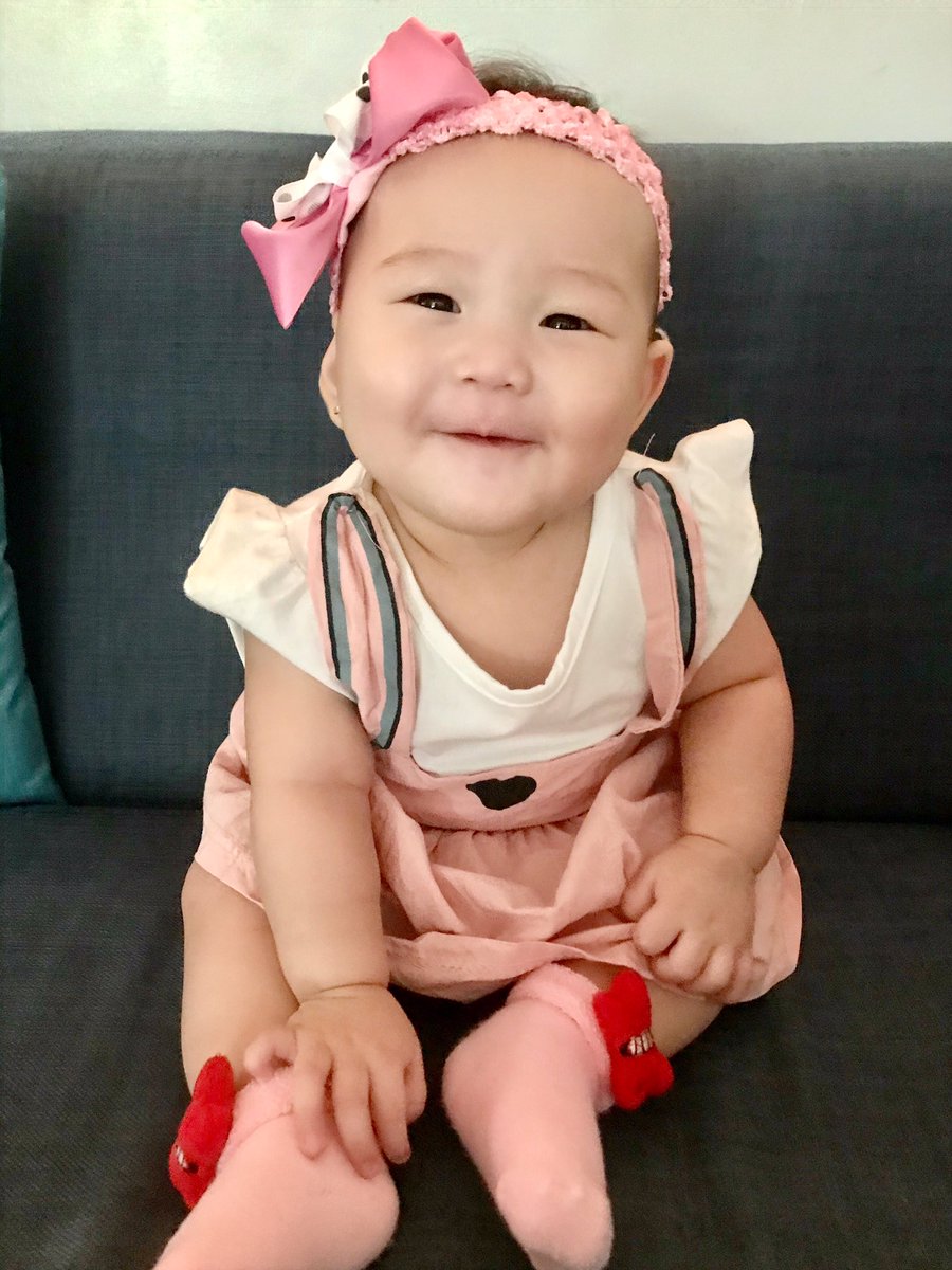 iiamJAJA's tweet photo. My pretty little sunshine 🌼 https://t.co/vdYA3xQkPn