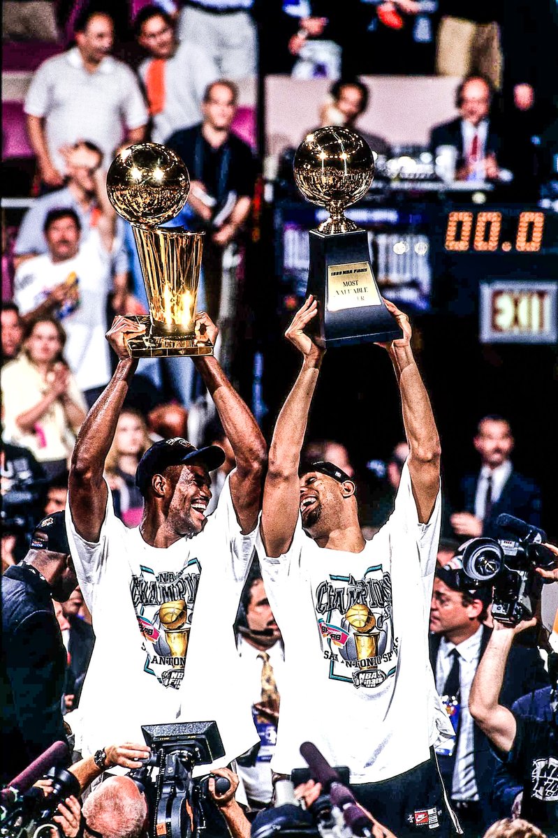 KerryK42's tweet image. RT FOXSportsSW: Y&apos;all, the Spurs are one half of basketball away from winning their first NBA title. Tune in to FSSW now to catch the celebration. #GoSpurs | #SpursClassics  #actnearn #sct