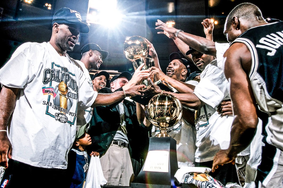 KerryK42's tweet image. RT FOXSportsSW: Y&apos;all, the Spurs are one half of basketball away from winning their first NBA title. Tune in to FSSW now to catch the celebration. #GoSpurs | #SpursClassics  #actnearn #sct
