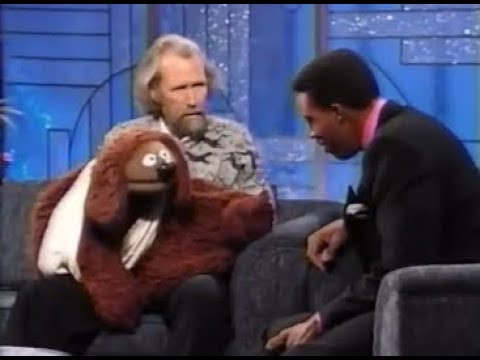 1jcmaxwell's tweet photo. That time Jim Henson persuaded Rowlf to say "SON OF A BITCH!" on Arsenio Hall. Hope your afterlife is full of muppets. https://t.co/XYMfEzeTLv