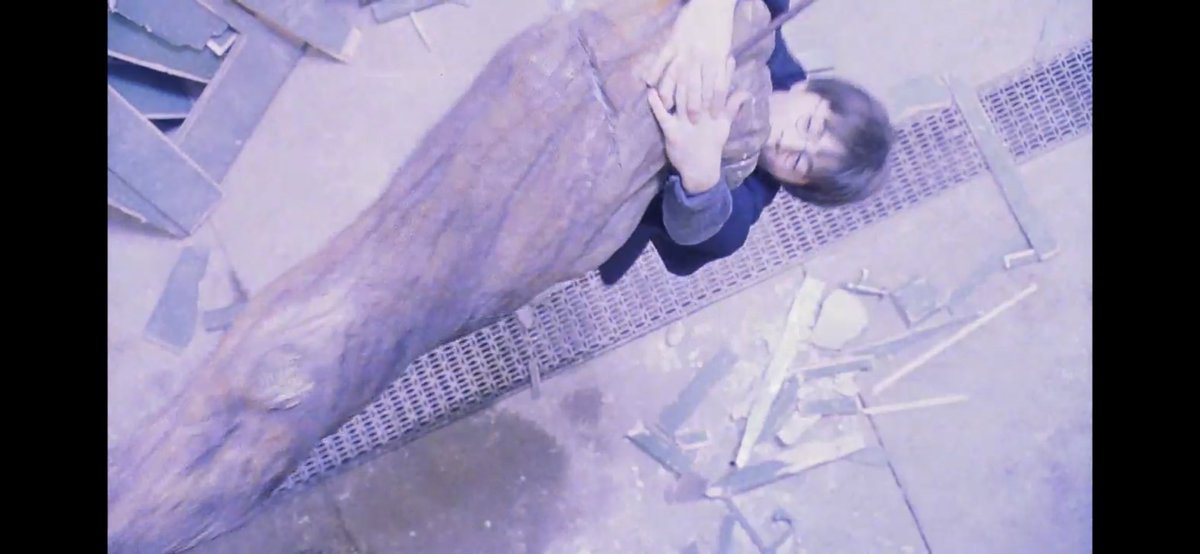 talkPOTTERalone's tweet photo. 도와달라는 헤르 말에  결연하게 지팡이를 꺼내들더니? 뛰어가서는? 트롤 방망이에 올라타서는????(여기서부터 뭔가 이상함) 지팡이를 트롤 코에 꽂아버림???????? 내가 지팡이를 꺼내든건 네 코를 쑤시기 위함이었다 https://t.co/VvYx7HOCwv