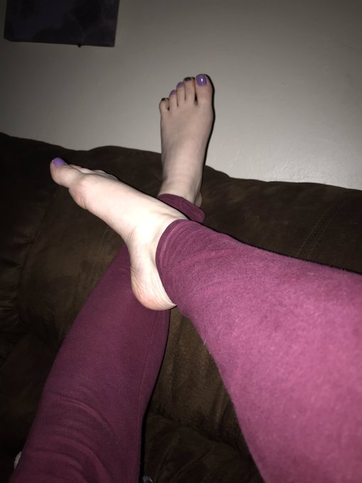 I have pretty feet. Don&rsquo;t miss out! Only $5 until May 20th #OnlyFansPromo #onlyfansnewbie #feetpicsforsale<a href="/tag/feetfettish"class="tags"><span>#feetfettish</span></a><a href="/tag/feetpics"class="tags"><span>#feetpics</span></a><a href="/tag/feetpicsforsale"class="tags"><span>#feetpicsforsale</span></a><a href="/tag/onlyfanspromo"class="tags"><span>#onlyfanspromo</span></a>