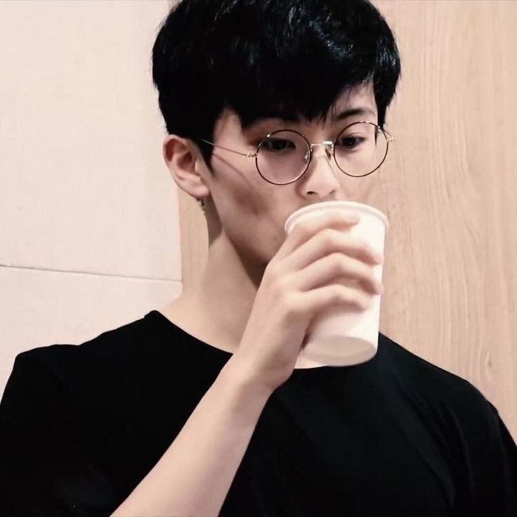 * 📟  𓈒 ˙

          𝓨o guys ! 𝕴’m (𝕱romjad) * (𝓜ark lee) 99’s 🤾🏿‍♂️𓈒  𝓣oday i gonna 𝖉𝖔 ˓ แลกฟอล 𝖓 ตามทัก ˒ 𝓙ust 𝖗𝖙 、🤙🏿

ยพท 、 ลฟตท * 🤿