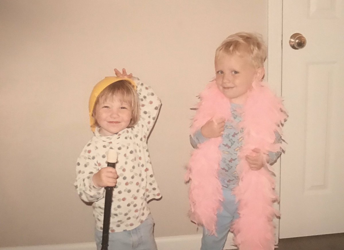 Majew_7's tweet image. Throw back to me and @Teddybeahr killing it back in the day 💕